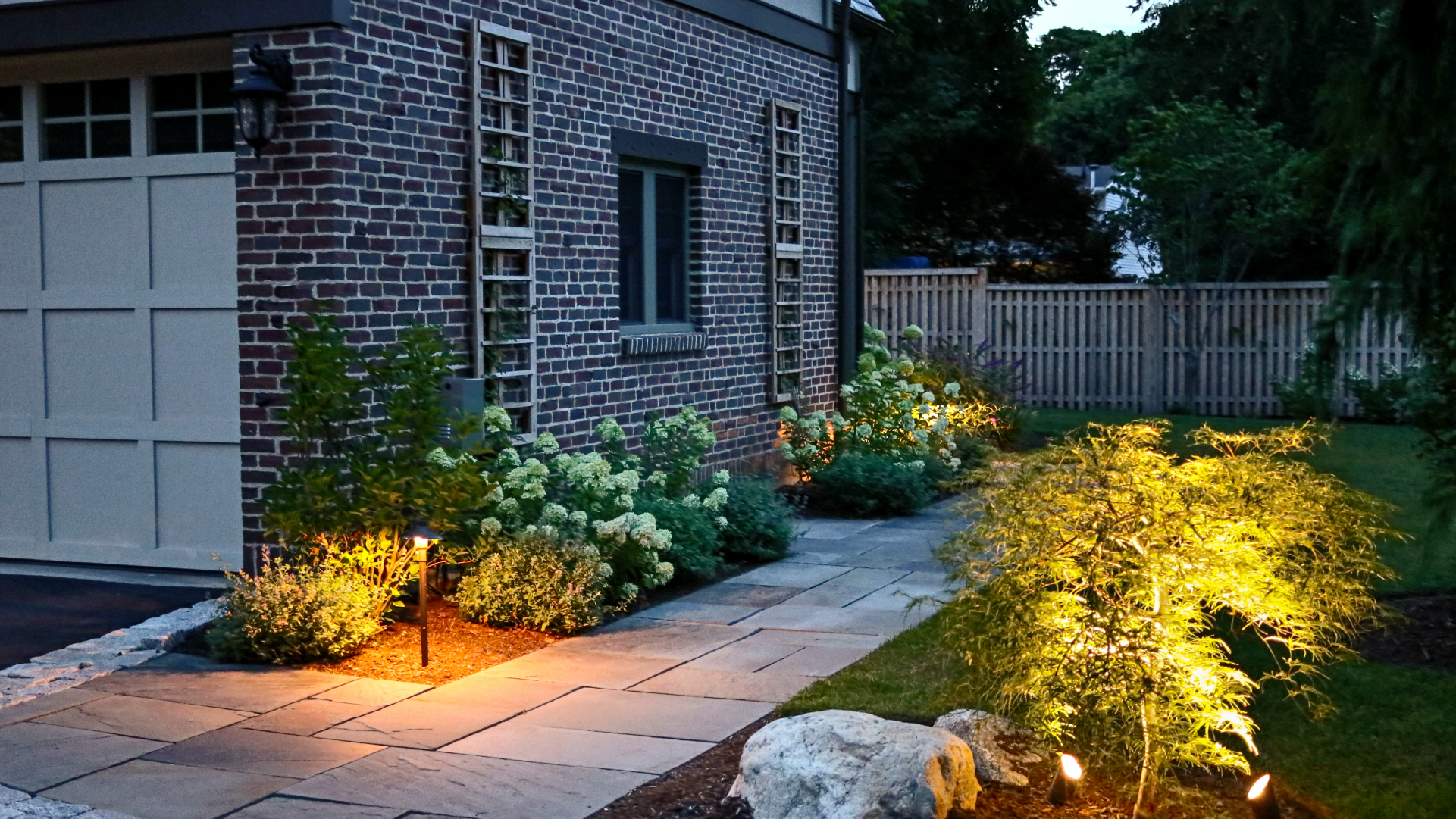 LANDSCAPE LIGHTING